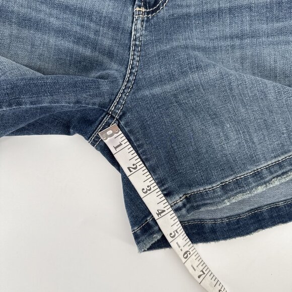Silver Jeans Co. Size 12 W Elyse Mid Rise Comfort Fit Blue Jean Shorts Denim New - Picture 13 of 13